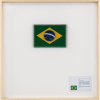 <p>Jaime Lauriano - Bandeira Nacional #15, 2021. Bandeira confeccionada com pregos algodão e poliéster colorido. Técnica de fabricação: tear. Edição única. 22x31cm.</p>