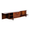 <p>Carlo Hauner- Raro Buffet/ aparador. Executado em Caviúna maciça. Em ótimo estado de conservação.Apresenta marcas de uso. H 75 x L 350 x P 48 cm.</p>