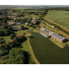 <p>Clara Resort Dourado</p><br /><p>Pacote de 3 noites, com pensão completa, em categoria Suíte Vila do Lago para 1 casal com 2 filhos de até 11 anos, Clara Resort Dourado.</p><br /><p>Incluso tratamento relaxante para o casal em nosso Spa by L'occitane;</p><br /><p>Picnic para família ao pôr do Sol;</p><br /><p>A reserva deve ser efetuada com antecedência mínima de 15 dias;</p><br /><p>Datas e acomodações sujeitas a disponibilidade;</p><br /><p>Válido por um ano a partir desta data;</p><br /><p>Não acumulativo com outras promoções, descontos ou bônus;</p><br /><p>O prêmio não poderá ser substituído por dinheiro.</p>