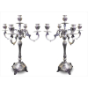 Par de candelabros de prata-de-lei, contraste Javali, braços para 04 velas, ornamentado com folhagens estilizadas e volutas. Portugal, séc. XIX/XX