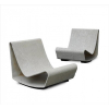 <p>WILLY GUHL, Par de poltronas modelo Loop Chair, estrutura de fibro-cimento, marca da manufatura Eternit na parte interna. Alt. 56 x 76 x 55cm cada. Brasil, design década 60 (com pequenos lascados)</p>