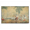 <p>Grande tapeçaria Aubusson representando cena de caça, 239 x 376 cm. França, séc. XVIII (no estado)</p>