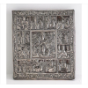 <p>Ícone russo com chapa de prata de lei ricamente cinzelada representando Ressurreição de Cristo com as doze festas do calendário ortodoxo, contraste de 1880 e com marca do prateiro. Alt 31 x 28 x 4 cm. Rússia, séc. XIX. (faltam detalhes dos rostos)</p>