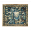 <p>Tapeçaria Aubusson, temática dita Verdure, ricamente ornamentada com paisagem natural, tear manual. 240 x 250cm. França, séc. XVIII</p>