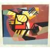 <p>A imagem retrata uma serigrafia intitulada Composição de Roberto Burle Marx, datada de 1972. Burle Marx, nascido em São Paulo em 1909 e falecido no Rio de Janeiro em 1994, foi um renomado paisagista, arquiteto e artista plástico brasileiro. A obra em questão apresenta um estilo abstrato e geométrico, característico de sua produção artística, com o uso de cores vibrantes e formas bem definidas. A composição é marcada por um dinamismo visual, criado pela interação entre as diferentes formas e cores, que se sobrepõem e se complementam. Burle Marx iniciou sua trajetória artística na pintura, tendo estudado na Escola Nacional de Belas Artes no Rio de Janeiro. Sua paixão pela botânica, despertada durante uma temporada na Alemanha, o levou a desenvolver projetos paisagísticos inovadores, integrando a arte ao paisagismo e utilizando a flora brasileira como principal elemento. Além de paisagista, Burle Marx também se dedicou à tapeçaria, à cenografia e à criação de joias, demonstrando sua versatilidade e talento em diversas áreas. A serigrafia Composição é um exemplo de sua produção artística no campo das artes visuais, revelando sua habilidade em criar obras abstratas e expressivas. </p>