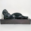 <p><strong>ALFREDO CESCHIATTI - Guanabara.</strong> Escultura em Bronze Patinado. <strong>Med: c.44x16x9cm (obra)</strong>, 49x25x15 cm (total com a base em granito de 9cm). Assinado na escultura CESCHIATTI no bronze. Estado de conservação: Ótimo. Maravilhosa escultura d´apres do artista. </p>