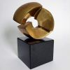 <p>BRUNO GIORGI “Catavento” -Escultura em Bronze -Assinat na Peça e na Plaqueta - 28 cm Alt (c/ base) -18x16x12cm (escultura). Base em granito (10cm). </p>