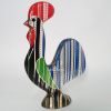 <p>PALATNIK Galo de Barcelos Grande Escultura-Arte Cinética -Med: 24,5 x 20 cm -Assinada Pal -Escultura produzida em resina de poliéster com filme colorido na sua parte interna. Excelente estado de conservação, sem lascados ou bicados.</p>