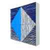 <p>Marcos Coelho Benjamim - Quadrado azul. Zinco e pigmento sobre madeira, 50x50x9 cm, 2003, A.V.</p>