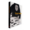 <p>TOMIE OHTAKE  Construtiva  -  233 págs.; capa dura; livro trilíngue: português, espanhol e inglês. Livro ricamente ilustrado com reproduções de pinturas e esculturas de Tomie Ohtake. Textos de Max Perlingeiro e Paulo Herkenhoff. </p>