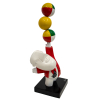 <p>Inos Corradin - Pequeno equilibrista vermelho. Resina e pintura, 39x12x14 cm, Sem data, Assinado na base</p>