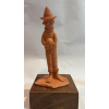 <p>Inos Corradin - Escultura Terracota Menino - 25 alt - Madeira - Acid</p>
