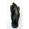 <p>Victor Brecheret (1894-1955). Beijo. Escultura em bronze. 33 cm de altura. C. 1933. Acompanha certificado de Sandra Brecheret.</p>
