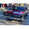 <p>1971 Dodge Charger R/T V8 Com interior em couro negro, costuras vermelhas e visual agressivo de proposta restomod /&Iacute;cone dos muscle cars nacionais, com prepara&ccedil;&atilde;o de alto n&iacute;vel, mec&acirc;nica refor&ccedil;ada e presen&ccedil;a absolutamente indom&aacute;vel &bull; Motor V8 318 preparado &bull; Distribuidor MSD PN 8501 &bull; Bobina de igni&ccedil;&atilde;o MSD &bull; Comando e tuchos COMP Cams &bull; Molas, pratos e travas COMP Cams / Melling &bull; Coletor de admiss&atilde;o Edelbrock Performer RPM &bull; Carburador Quadrijet Holley Performance &bull; Coletor dimensionado Summit &bull; Tampa de v&aacute;lvulas Mopar &bull; Tampa do filtro de ar Mopar Performance &bull; Filtro de ar K&N &bull; Jogo de juntas completo FEL-PRO &bull; Cabos de vela MSD 8.5 mm &bull; Virabrequim em a&ccedil;o forjado &bull; Kit stroker para motor 318 &bull; Volante do motor forjado &bull; Difusor de escape &bull; Bomba de combust&iacute;vel mec&acirc;nica Holley 80 GPH &bull; Radiador de alum&iacute;nio Performance Northern &bull; Kit Summit Fuel com man&ocirc;metro e filtro de linha &bull; Kit de polias Billet Serpentine &bull; Vareta de n&iacute;vel de &oacute;leo Billet &bull; Esticador de alternador Billet &bull; Esticador de correias Billet &bull; Transmiss&atilde;o manual de 4 marchas 330.331 &bull; Dire&ccedil;&atilde;o hidr&aacute;ulica &bull; Freios a disco ventilados de 14 na dianteira com pin&ccedil;as de 6 pist&otilde;es &bull; Freios a disco ventilados de 13 na traseira com pin&ccedil;as de 1 pist&atilde;o &bull; Suspens&atilde;o reprojetada para comportamento esportivo &bull; Rodas Foose Nitrous F101 &bull; Bancos em couro negro com costuras manuais vermelhas &bull; Ar-condicionado novo &bull; DVD de embutir com Bluetooth &bull; C&acirc;mera de r&eacute; &bull; Sistema de som Bose</p>
