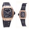 Richard Mille - Modelo RM 10, Análogo, Movimento Automático, Caixa 48 x 39,3 mm em ouro rose, Mostrador esqueletonizado, Pulseira em borracha preta com fecho basculante em ouro rose, Acompanha caixa e certificado