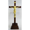 Crucifixo em jacarandá, com Cristo vivo em marfim europeu, do Séc. XIX. A beleza da peça está em seu suave movimento dado pelo escultor, obra de mestre. Alt. crucifixo 32cm e Alt. do Cristo 13cm. 