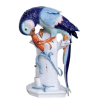 Excepcional e rara escultura, de coleção, época Art-deco, em porcelana alemã, representando Arara azul comendo milho. Peça finamente policromada, com ricas pinturas em dourado e executado com minuciosos detalhes. Marca da manufatura Alteste Volkstedter. (adquirida pela Rudolstadt Volkstedt) e assinada com monograma AST. (atribuído a Arthur Storch-1870 a 1947). Alt. 34,5cm. 