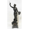 E. Villanis - Escultura francesa em bronze representando L'amour de L'art. Artista de cotação internacional citado em diversos livros. Alt. 53cm. 