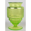 Raro vaso art-deco em uralina, com trabalhos foscos e frisos em prata. Parte inferior em círculos. Alt. 19,5cm.