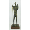 Francisco Stockinger (1919-2009) - Escultura em bronze representando Guerreiro. Assinada ST. Base em madeira. Alt. total 47,5cm.