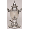 Samovar em prata portuguesa, contraste Águia, 1° título - 916, MergulhãoJoalheiro, cinzelada em frisos e gomos. Pés altos e curvos. Alt. 43cm.