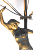 <p>ART DECO, C.1930. Amelia Earhart PARACHUTE TABLE LAMP. C&uacute;pula original no formato de PARAQUEDAS em pele de cabra (pergaminho), pespontado &agrave; m&atilde;o. Escultura em PETIT BRONZE, base em m&aacute;rmore. Medidas: 67 x 34 x 34 cm. REFER&Ecirc;NCIAS: Diversos escultores, e diversas vers&otilde;es das PARACHUTE TABLE LAMP foram criadas no per&iacute;odo ART DECO. A tem&aacute;tica em voga nos anos 1920-30 faz homenagem a Amelia Earhart, a primeira mulher a cruzar o Atl&acirc;ntico de avi&atilde;o. Amelia desapareceu no Oceano Pac&iacute;fico, perto da Ilha Howland enquanto tentava realizar um voo ao redor do globo em 1937. Foi declarada morta no dia 5 de janeiro de 1939. Seu modo de vida, sua carreira e o modo como desapareceu at&eacute; hoje fascinam as pessoas. FOTO ANEXA: https://www.worthpoint.com/worthopedia/1930s-art-deco-chyselephantine-170666811</p>