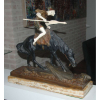 EDOUARD DROUOT ( Sommevoire, France 03/04/1859-1945) <br />On the track of deer (na trilha dos cervos)<br />Escultura em bronze, marfim, base em mármore. <br />Medidas: 53 x 61 cm.<br />Peso: 18 kg.<br /><br />(...) Em Paris foi aluno de Émile Thomas e Mathurin-Moreau, medalha de bronze no Salão de 1892, e Menção Honrosa na Exposição universal de Paris ano 1.900. (...) the Dictionary of Sculptors in Bronze, James Mackay, página 111.<br /><br />Reproduzida fotograficamente na página 141, “Art deco and other figures” by Brian Catley, Antique collectors club.<br /><br />Reproduzido no livro: ”Les bronzes de XIXe siècle” by Pierre Kjellberg, Les éditions des amateurs<br /><br />29 outras esculturas reproduzidas na enciclopédia ABAGE- Bronze- Sculptors & Founders, Harold Berman.<br /><br />Reproduzida fotograficamente no livro: Statuettes art deco period, 2016 -Alberto Shayo