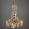 <p>LUSTRE BACCARAT EMPIRE - 180X110X110 CM. 12 c&uacute;pulas apontam para o alto, 5 c&uacute;pulas apontam para baixo. Al&eacute;m de 6 bra&ccedil;os em cristal curvado e acrescido de pingentes. Complexa montagem em 7 est&aacute;gios. Uma grinalda de contas gravadas a ouro* pendem do alto. Bobeches, tulipas, e pingentes. Todo original. Grava&ccedil;&atilde;o da marca da Cristallerie na bola terminal. * A GRAVA&Ccedil;&Atilde;O EM OURO NO CRISTAL &Eacute; A REFER&Ecirc;NCIA DO MODELO EMPIRE. (compara&ccedil;&atilde;o com foto de ta&ccedil;a com a mesma grava&ccedil;&atilde;o em anexo). FRAN&Ccedil;A S&Eacute;CULO XIX.</p>