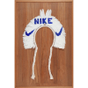 <p>DENILSON BANIWA - “Akangatara Nike”- Acessório de cabeça feito de plumas, algodão e tinta vinílica - 2023, 40 x 40 cm.Com certificado de autenticidade assinado pelo artista.</p>