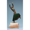 CHIPARUS, Demetre <br />Vested Dancer. Escultura de bronze patinado e marfim, sobre base de ônix. 33,5 cm de altura. <br />França, c. 1935. Reproduzido em Master of Art Deco, de Alberto Shayo, pág. 111.