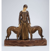 CHIPARUS, Demétre<br />Friends Forever. Escultura de bronze e marfim sobre base de mármore. 66 x 18 x 64 cm de altura. <br />Assinada na base. França, c. 1935.<br />Reproduzida em Master of Art Deco, de Alberto Shayo, pág. 81. Em Art Deco Sculpture, de<br />Victor Arwas, pág. 66.