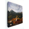 TAUNAY, Nicolas-Antoine - Este livro apresenta a obra completa de Taunay, de 1816-1921. Inclui o catálogo raisonné das obras brasileiras. Neste livro, todas as dezoito vistas que chegaram até nós da pequena produção de Nicolas-Antoine Taunay no Brasil são mostradas com uma profusão de ampliações que enriquecem e multiplicam a fruição destas imagens, notáveis também pelo talento de miniaturista do pintor que se exerce nos detalhes da paisagem e das figuras.<br />1740g; 29x25 cm; 270 págs.; sobrecapa acompanha capa dura<br />