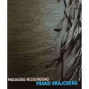 FRANS KRAJCBERG - Livro expogáfico que apresenta o trabalho de Krajcberg a partir da natureza real: troncos, cipós, liames, destroços carbonizados pelas queimadas. Jp<br />250g; 25x21 cm; 35 págs.; português e inglês<br />