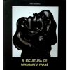 MARGARITA FARRÉ - Livro com texto de Enock Sacramento e fartamente ilustrado com reproduções de suas esculturas.ff<br />1670g; 31x28 cm; 180 págs.; sobrecapa acompanha capa dura; português e inglês<br />