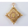 Castanha Relicário em ouro 18K - Brasil séc. XVIII - 6,5 cm X 6 cm (46,0).