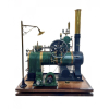 <p>Miniatura de grande máquina a vapor. Sec XIX. 95 cm alt, sem base - 78 x 42 cm com base - 104 cm alt, 90 x 45 cm.</p>