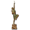 Chiparus, Dimitri - Balancing Act. Escultura de bronze patinado e marfim, representando figura feminina com torres de marfim nas mãos sobre base de mármore onde se encontra, em sua parte superior, assinatura D. Chiparus; 45 cm de altura total. França, séc. XX.<br>Acompanha certificado de autenticidade assinado por Alberto Shayo.<br>