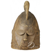 Arte Africana. - Máscara Yoruba, de madeira; 31,5 x 21 cm. Nigéria, África, séc. XX. - Origem: Ex-coleção Edgar Clat Gaspar.