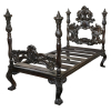 <p>Excepcional cama D. José I, dita de viúvo, de jacarandá escuro. Cabeceira, pés e montantes ricamente lavrados; estrado com 104 cm x 205 cm; 150 cm de altura da cabeceira. Brasil, séc. XVIII. Consta ter pertencido ao Conde Prates.</p>
